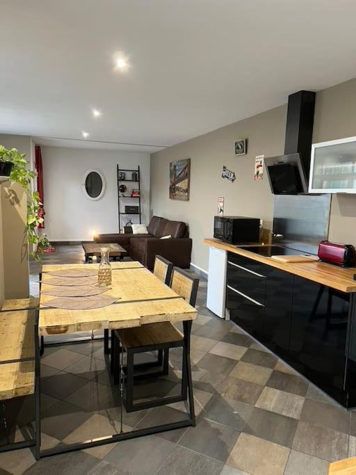 Apartmán Grand Duplex De 80M2 Alençon Exteriér fotografie